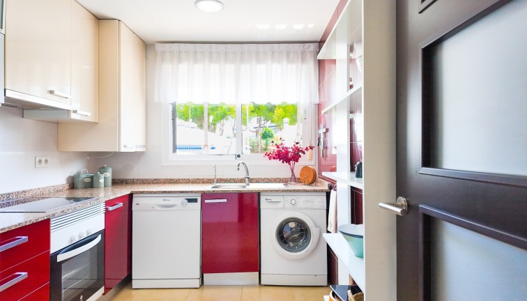 Resale - Apartment - Orihuela Costa - Villamartín