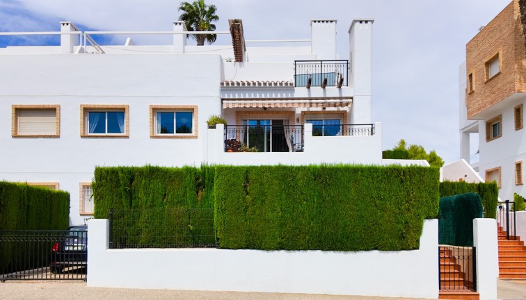 Resale - Apartment - Orihuela Costa - Villamartín