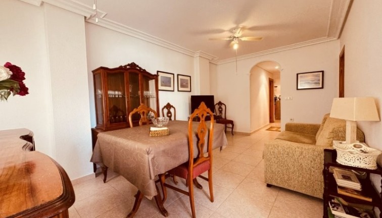 Reventa - Apartamento / piso - La Mata - LA MATA