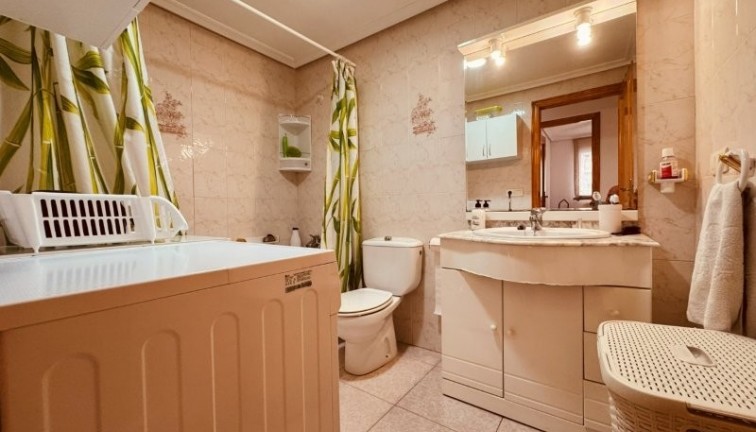 Reventa - Apartamento / piso - La Mata - LA MATA