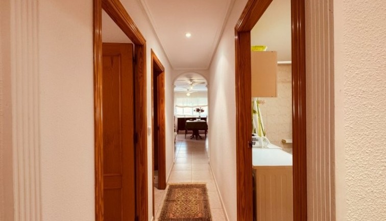 Reventa - Apartamento / piso - La Mata - LA MATA