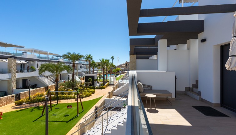 Reventa - Apartamento - Apartamento en el último piso - Orihuela Costa - Punta Prima