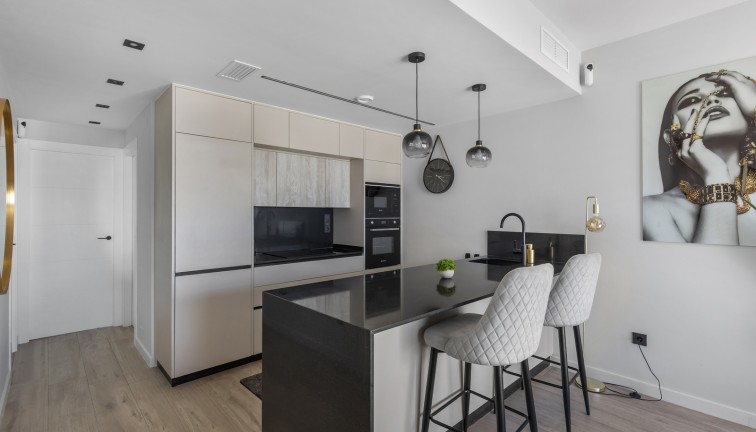 Reventa - Apartamento - Apartamento en el último piso - Orihuela Costa - Punta Prima