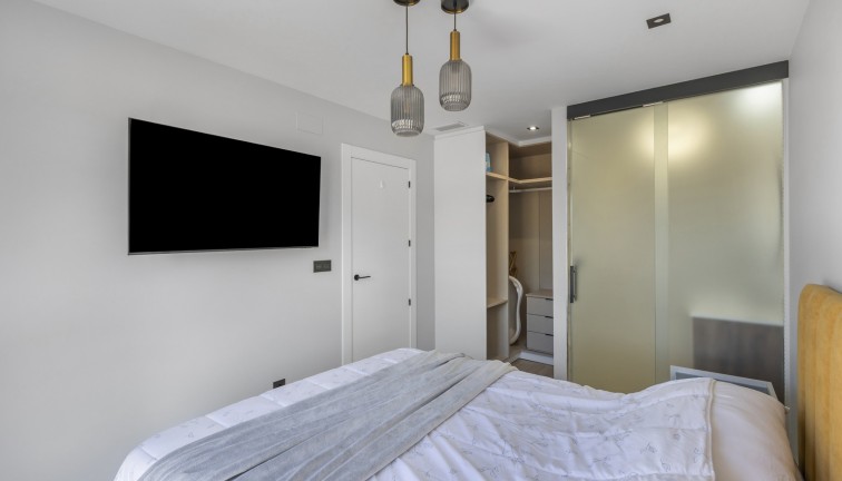 Reventa - Apartamento - Apartamento en el último piso - Orihuela Costa - Punta Prima