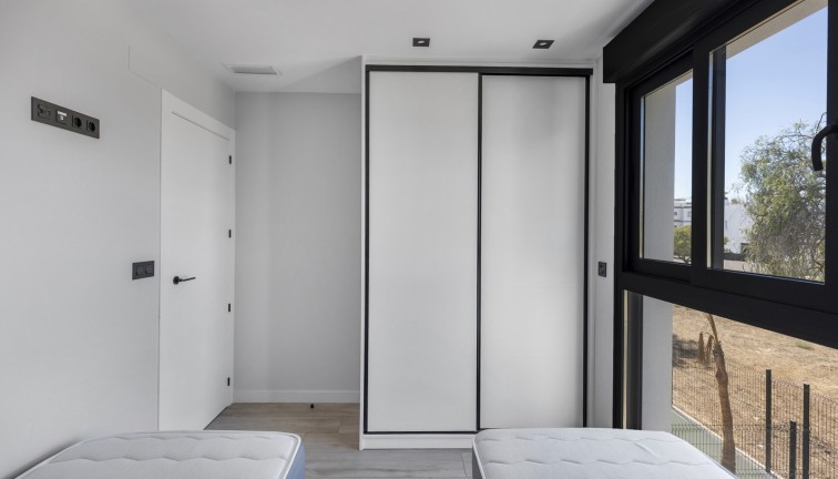 Reventa - Apartamento - Apartamento en el último piso - Orihuela Costa - Punta Prima