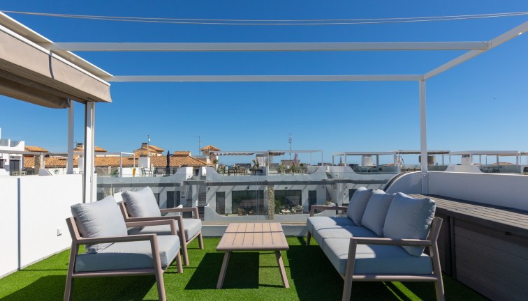 Reventa - Apartamento - Apartamento en el último piso - Orihuela Costa - Punta Prima