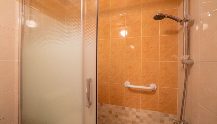 Reventa - Apartamento / piso - Torrevieja - Los Balcones