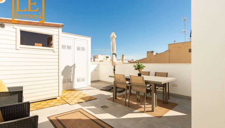 Jälleenmyynti - Asunto - Ylimmän kerroksen asunto - Torrevieja