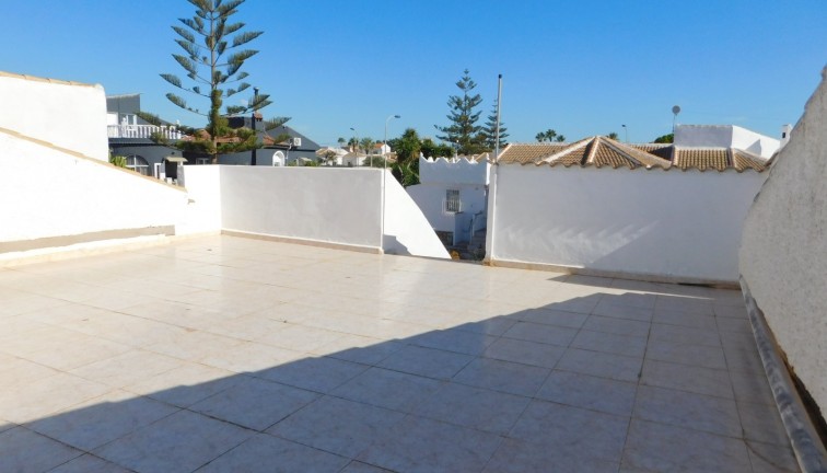 Jälleenmyynti - Paritalo/Rivitalo - Torrevieja - San Luis