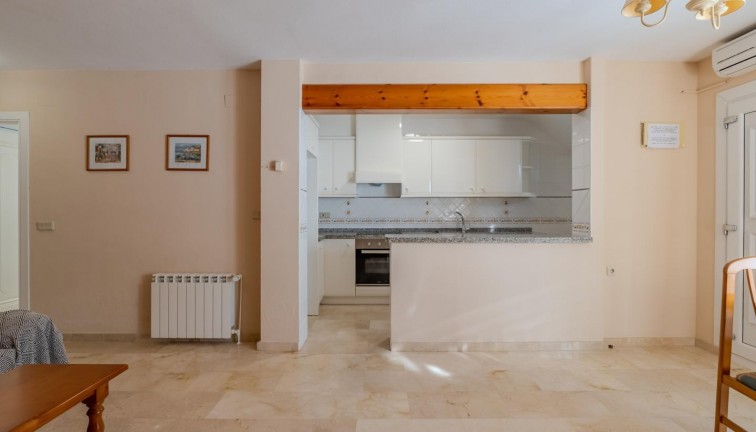 Jälleenmyynti - Bungalow - Orihuela - Calle Canal de La Mancha, 03189