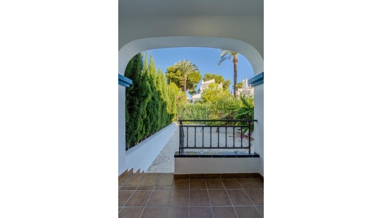 Jälleenmyynti - Bungalow - Orihuela - Calle Canal de La Mancha, 03189