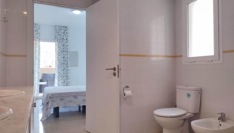 Resale - Apartment - Orihuela Costa - Punta Prima