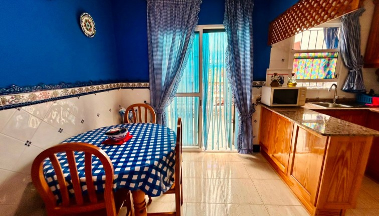 Jälleenmyynti - Paritalo/Rivitalo - Torrevieja - San Luis