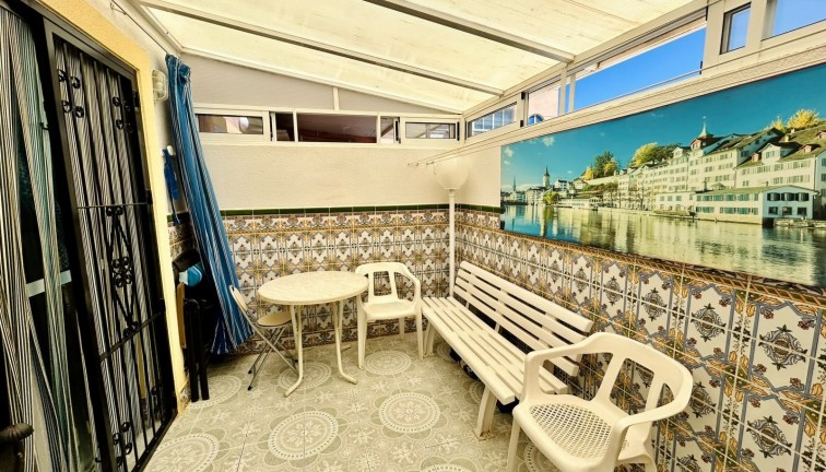 Jälleenmyynti - Paritalo/Rivitalo - Torrevieja - San Luis