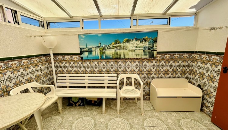 Jälleenmyynti - Paritalo/Rivitalo - Torrevieja - San Luis