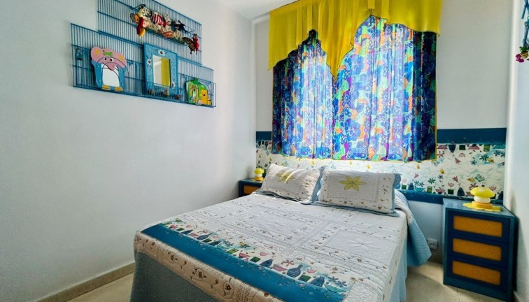 Jälleenmyynti - Paritalo/Rivitalo - Torrevieja - San Luis