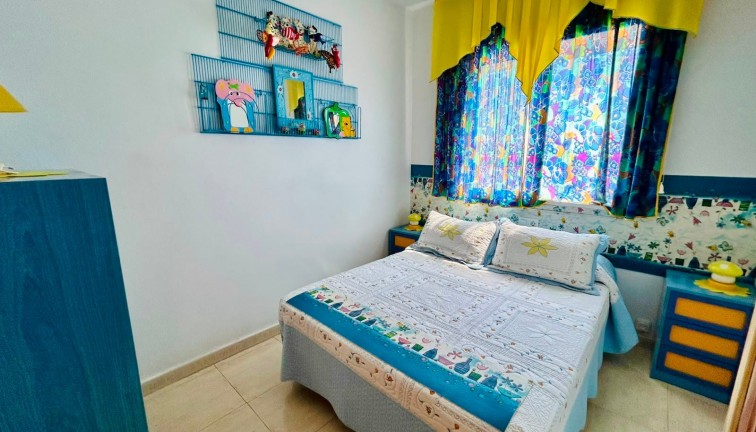 Jälleenmyynti - Paritalo/Rivitalo - Torrevieja - San Luis