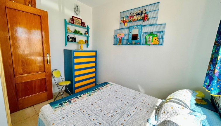 Jälleenmyynti - Paritalo/Rivitalo - Torrevieja - San Luis