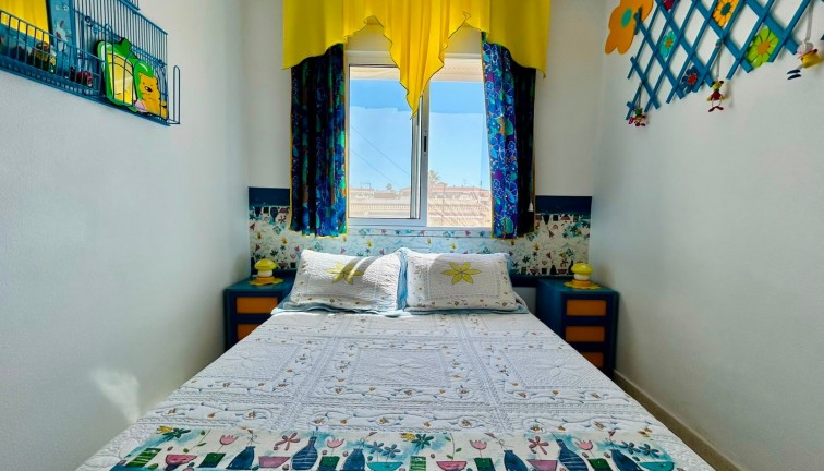 Jälleenmyynti - Paritalo/Rivitalo - Torrevieja - San Luis