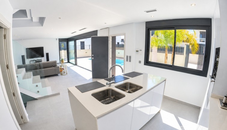 Återförsäljning - Fristående hus - Algorfa - La Finca Golf