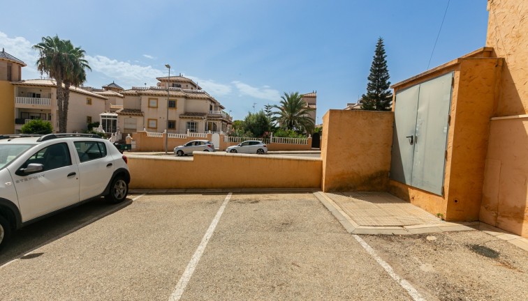 Jälleenmyynti - Asunto - Lomas de Cabo Roig