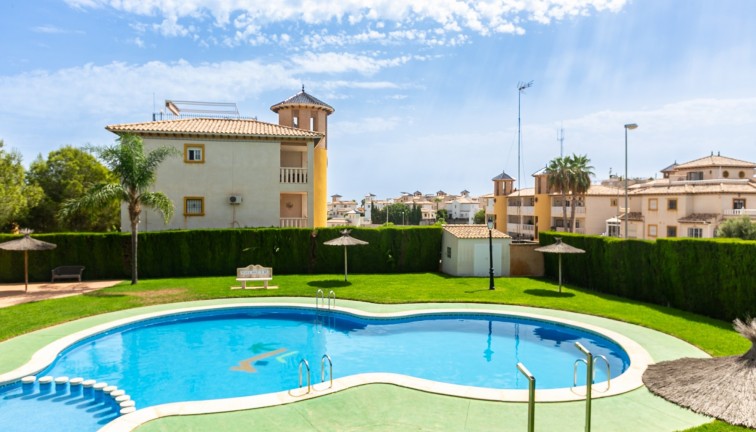 Jälleenmyynti - Asunto - Lomas de Cabo Roig