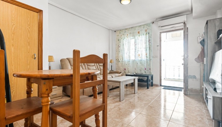 Jälleenmyynti - Paritalo/Rivitalo - Torrevieja
