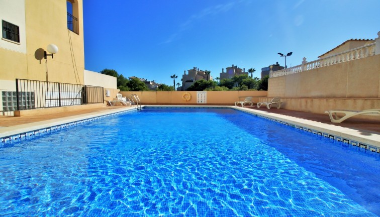 Resale - Chalet - Playa Flamenca