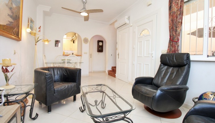 Resale - Chalet - Playa Flamenca