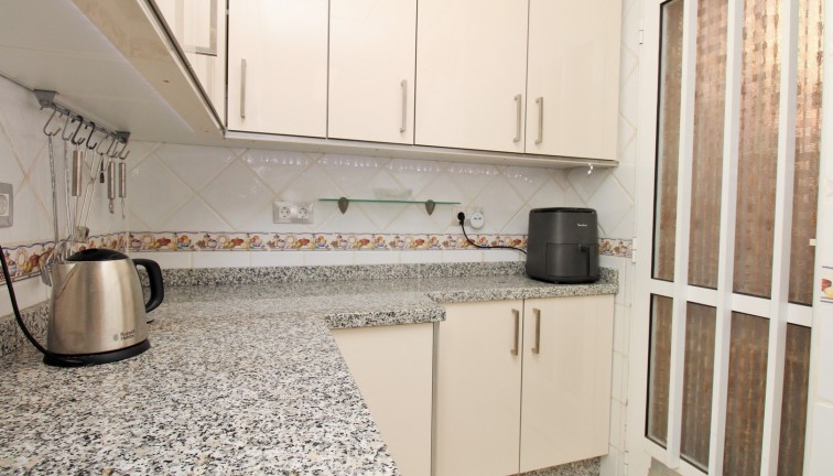 Resale - Chalet - Playa Flamenca