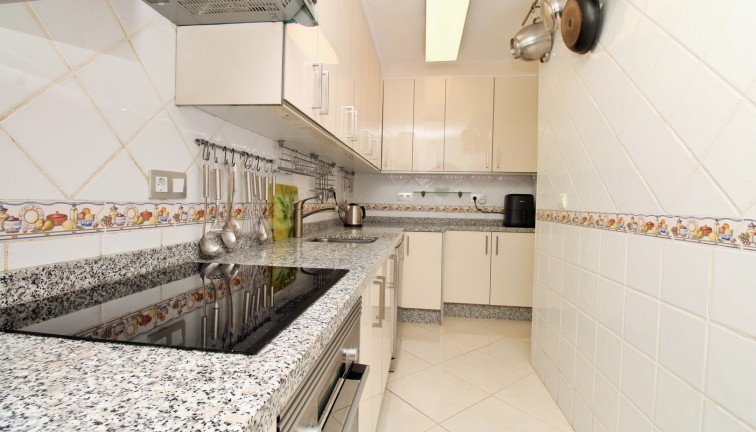 Resale - Chalet - Playa Flamenca