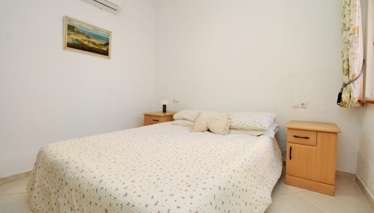 Resale - Chalet - Playa Flamenca