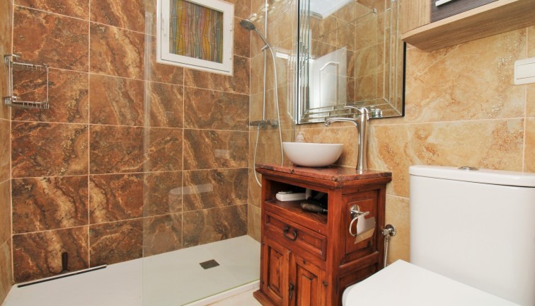 Resale - Chalet - Playa Flamenca
