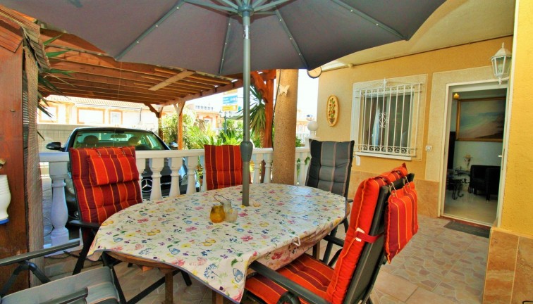 Resale - Chalet - Playa Flamenca