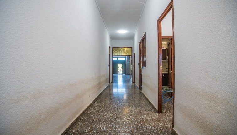 Resale - Chalet - Orihuela - Redován