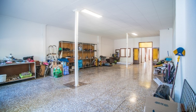 Resale - Chalet - Orihuela - Redován
