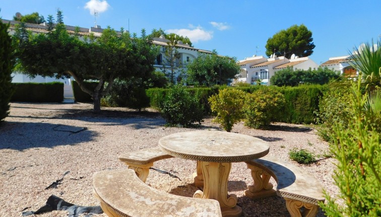 Resale - Semi-Detached - Torrevieja - Lago Jardin