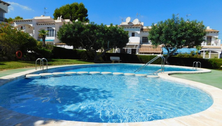 Resale - Semi-Detached - Torrevieja - Lago Jardin