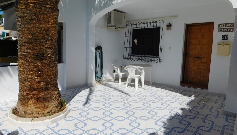 Resale - Semi-Detached - Torrevieja - Lago Jardin