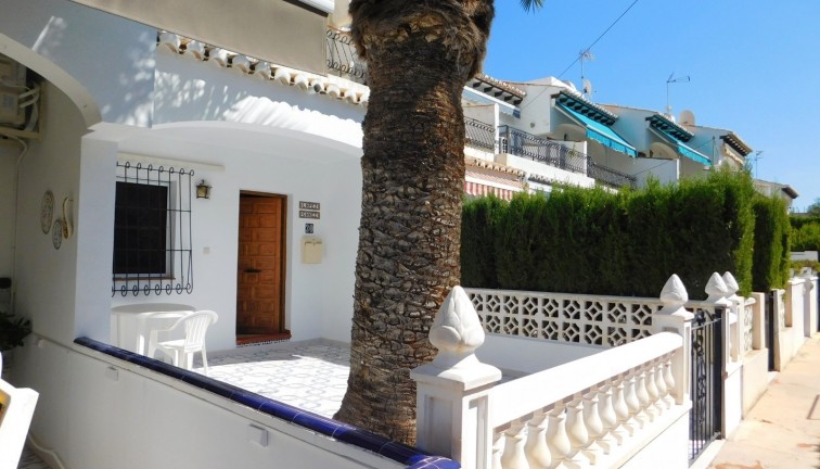 Resale - Semi-Detached - Torrevieja - Lago Jardin