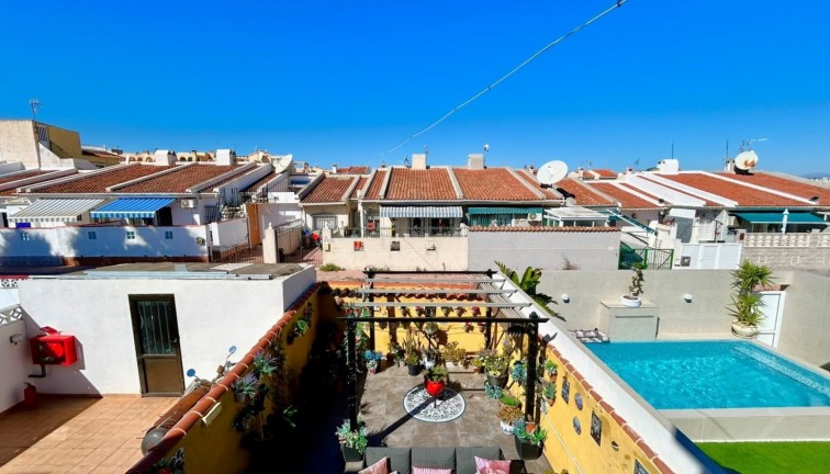 Resale - Semi-Detached - Torrevieja - La Siesta