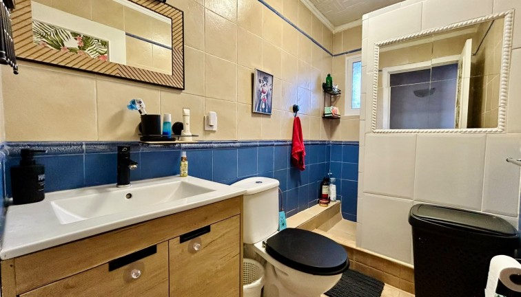 Resale - Semi-Detached - Torrevieja - La Siesta