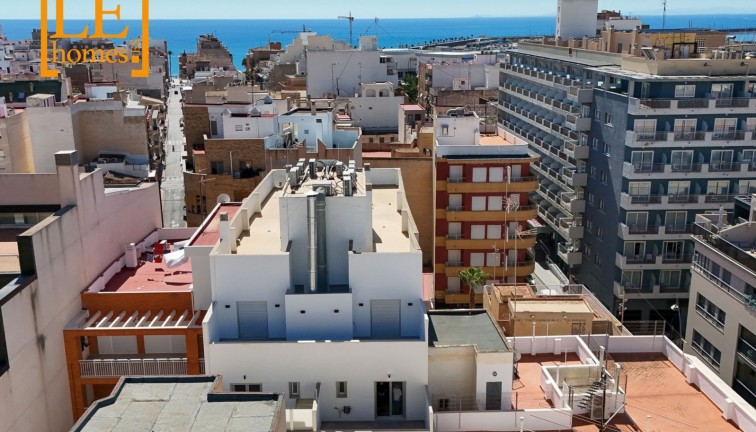 Jälleenmyynti - Asunto - Torrevieja