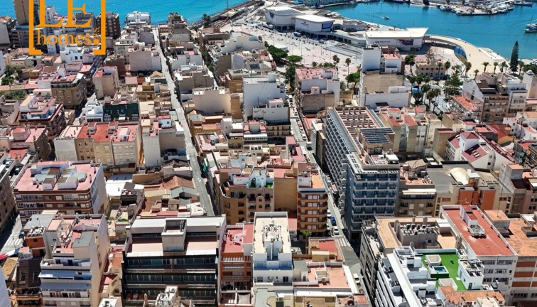 Jälleenmyynti - Asunto - Torrevieja