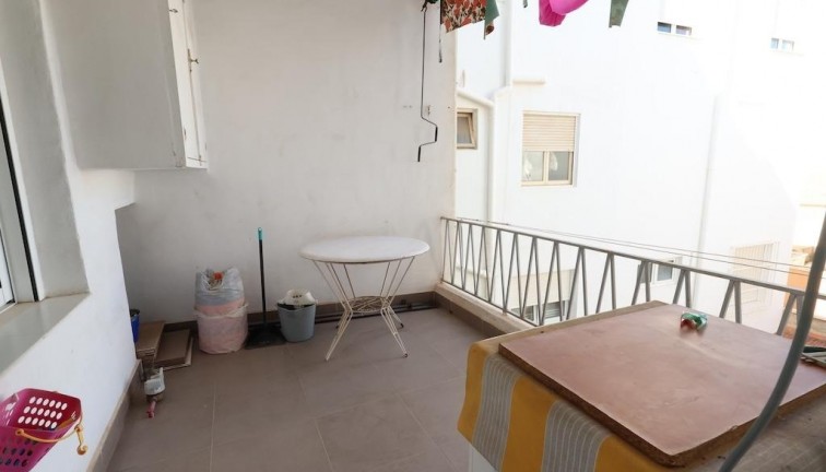 Återförsäljning - Lägenhet - Torrevieja