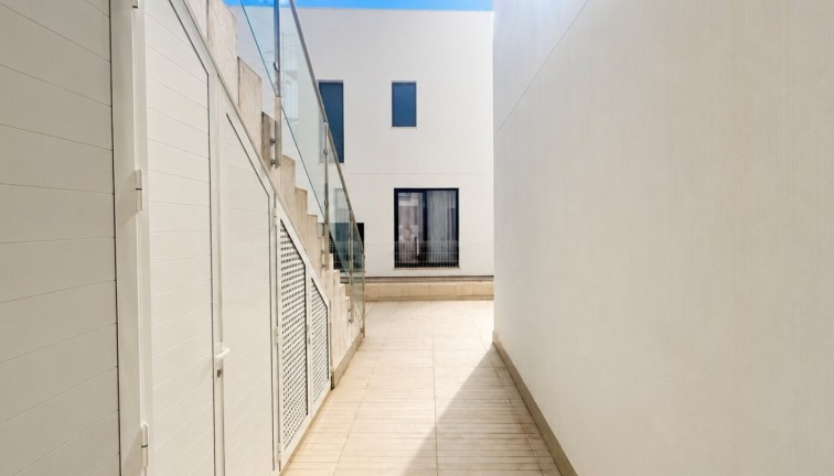 Reventa - Apartamento / piso - Orihuela Costa - Punta Prima