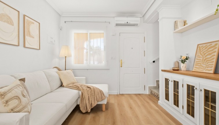 Jälleenmyynti - Paritalo/Rivitalo - Orihuela Costa - Villamartín
