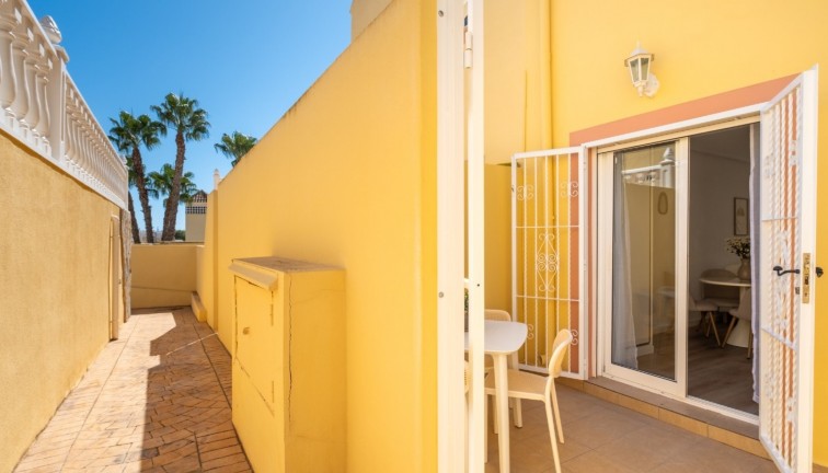 Jälleenmyynti - Paritalo/Rivitalo - Orihuela Costa - Villamartín