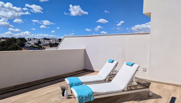 Resale - Apartment - Villamartín