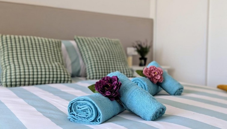 Resale - Apartment - Villamartín